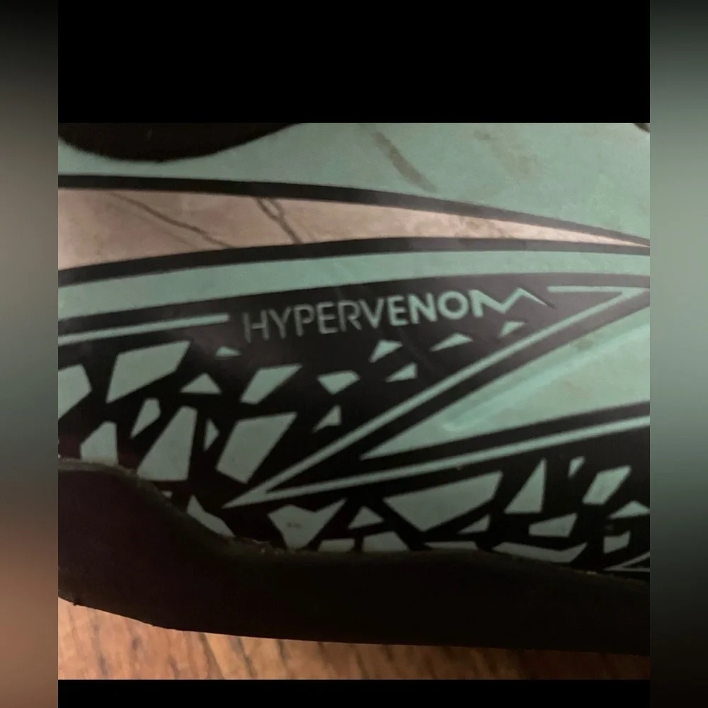 Nike Hypervenom Kids Shoes 4.5Y
